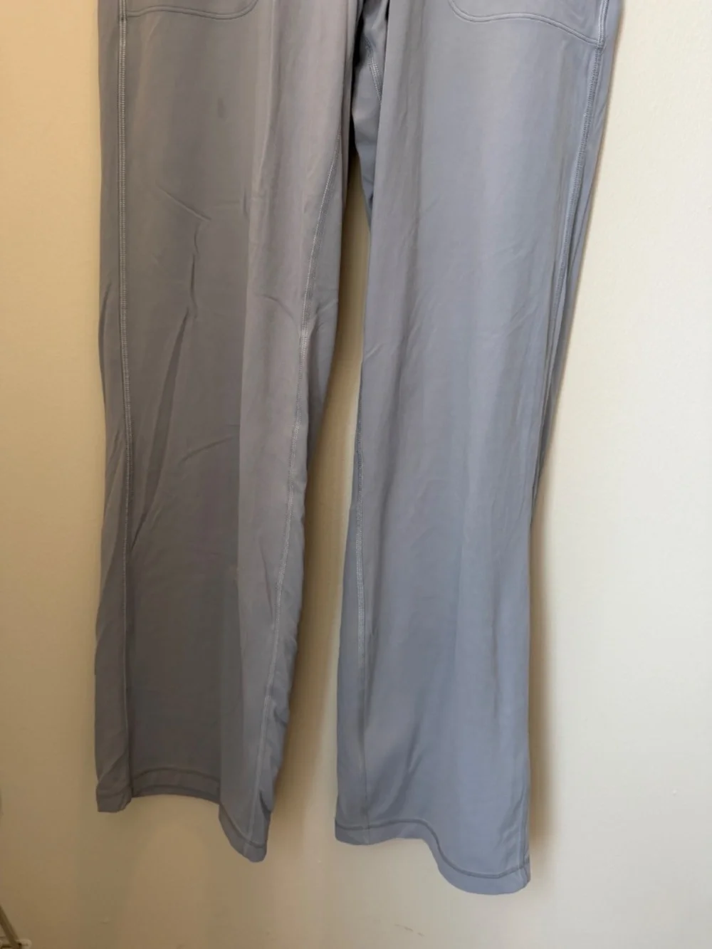 lululemon Wide Leg Aligns with Pockets